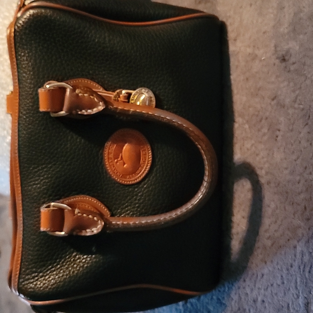 Dooney and bourke handbag
